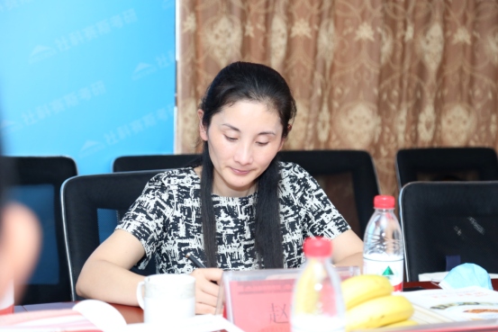 上海交通大學(xué)高級金融學(xué)院副院長潘杰一行蒞臨社科賽斯暨中國MBA教育網(wǎng)